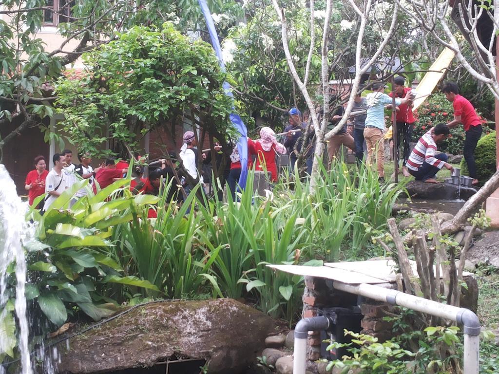 Bumi Cikeas Sentul Bogor Hotel Buitenkant foto