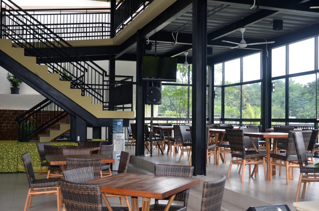 Bumi Cikeas Sentul Bogor Hotel Kamer foto