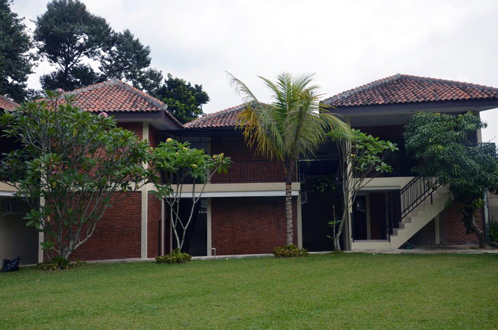 Bumi Cikeas Sentul Bogor Hotel Buitenkant foto
