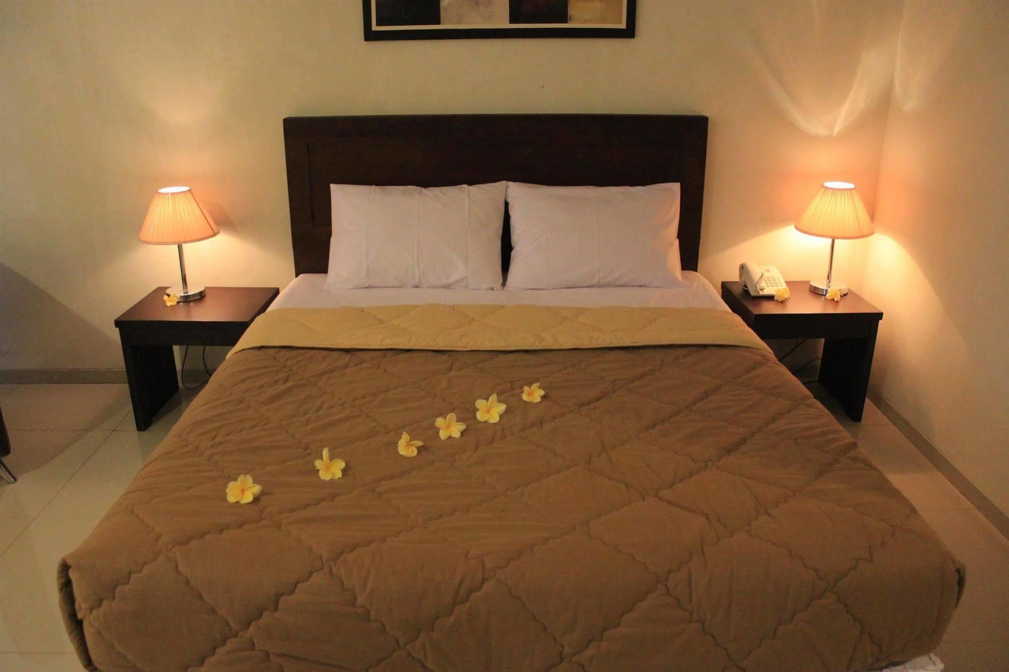 Bumi Cikeas Sentul Bogor Hotel Buitenkant foto