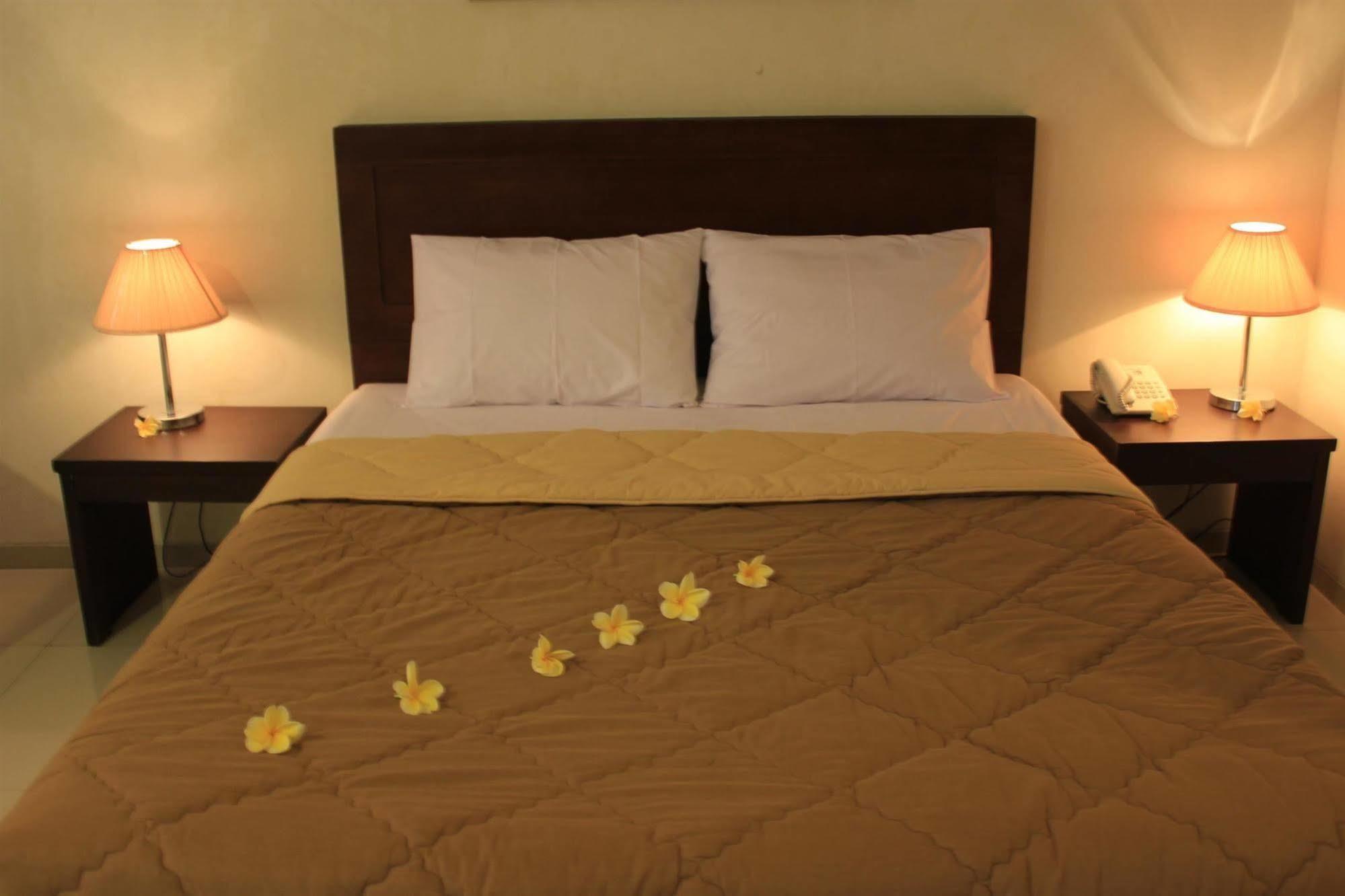 Bumi Cikeas Sentul Bogor Hotel Buitenkant foto