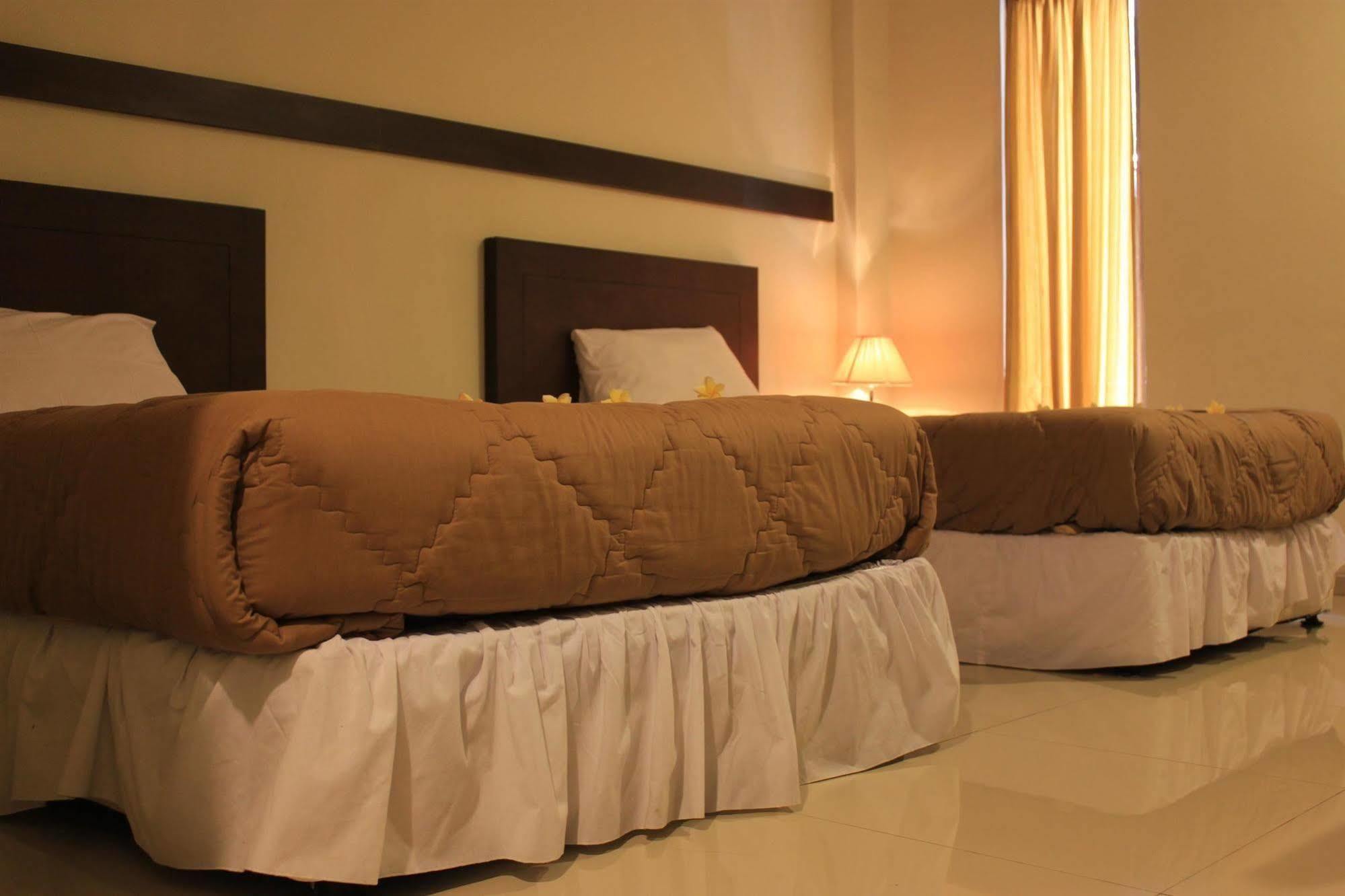 Bumi Cikeas Sentul Bogor Hotel Buitenkant foto