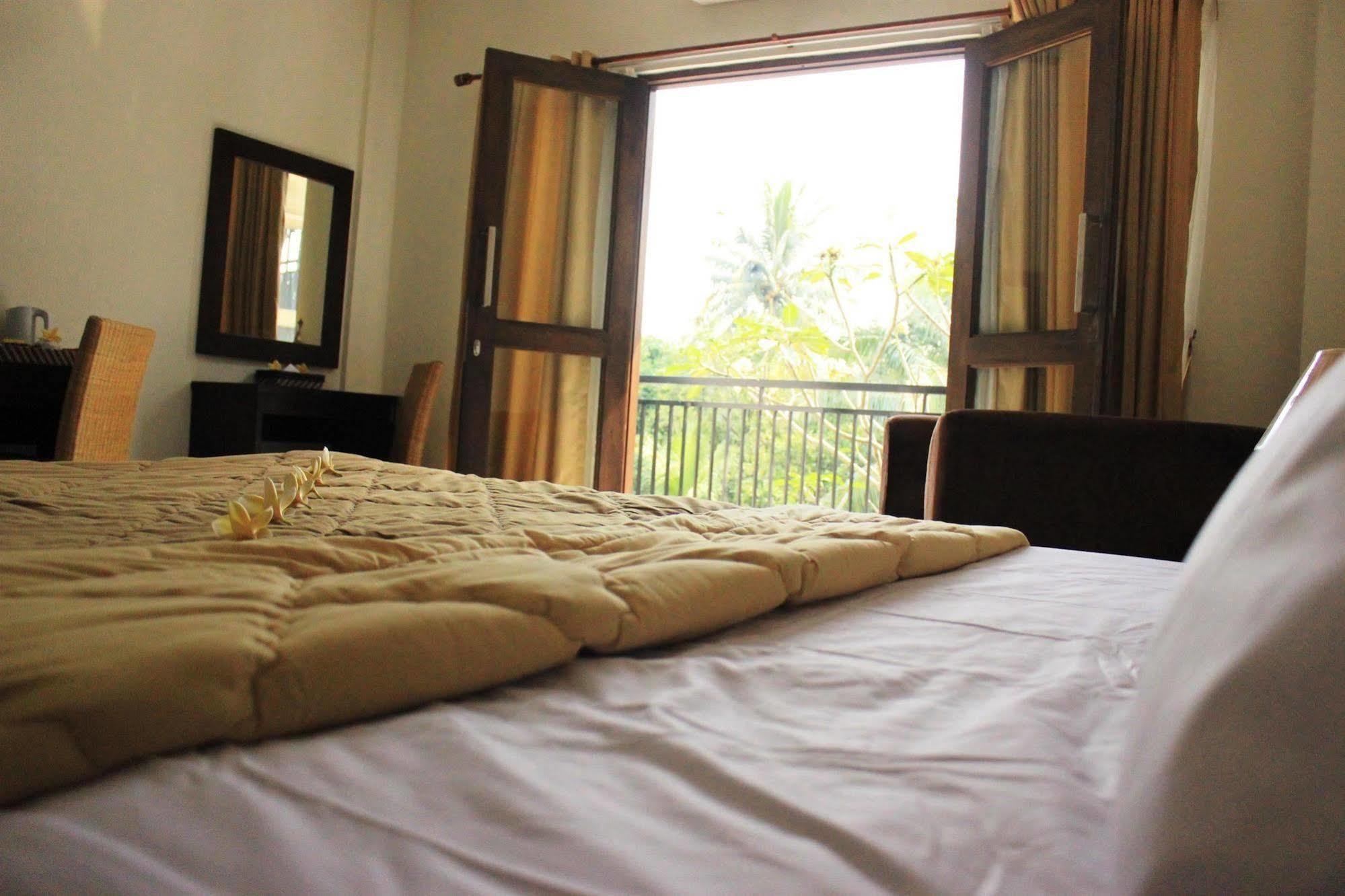 Bumi Cikeas Sentul Bogor Hotel Buitenkant foto