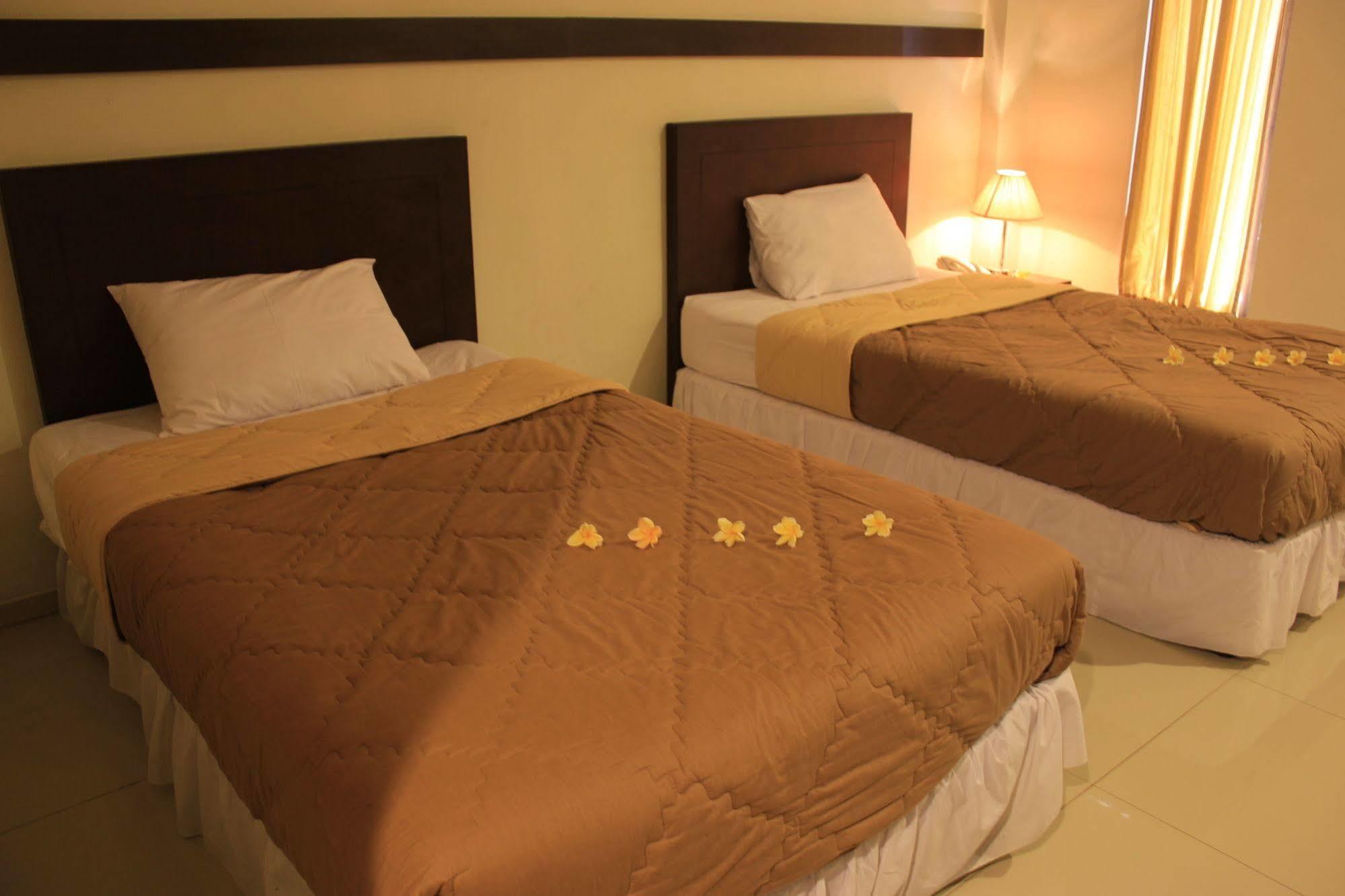 Bumi Cikeas Sentul Bogor Hotel Buitenkant foto